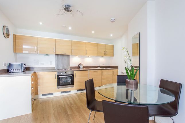 Flat 130, Nankeville Court, Woking photo 3