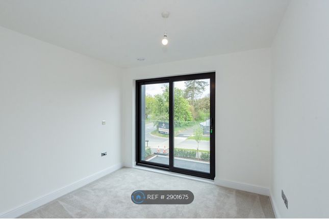 Brook Court, Harrison Lane Kennington, Ashford photo 5
