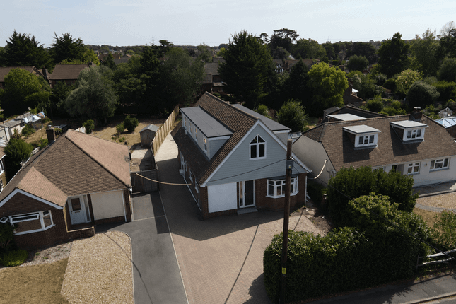 50 St. Johns Road, Locks Heath, Southampton photo 2