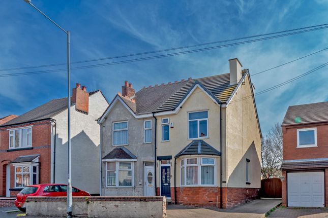 3-bed house on 69, Dartmouth Road, Cannock, £260,000