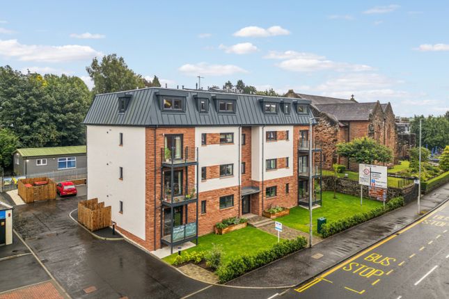 Flat 3/1 Millside Moors 16 Strathblane Road Milngavie G62 8D, Milngavie photo 2