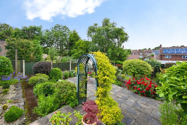 9, Oak avenue, Blidworth, Mansfield photo 2