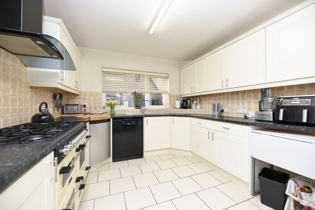 17 Tawny Crescent, Huntingdon photo 5