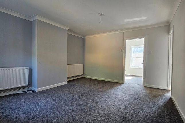 30A King Street, Ebbw Vale photo 2