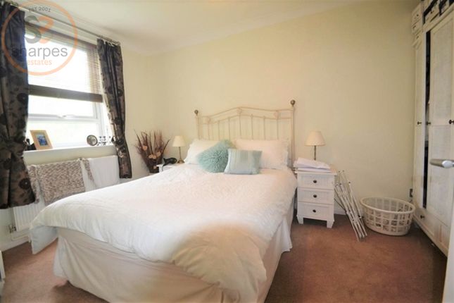 Flat 5, London photo 5