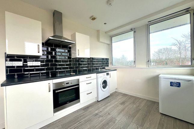 192 Castleview House,, East Lane, Cheshire photo 4