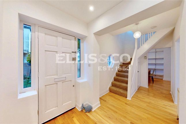 28, The Grange, Wembley photo 2