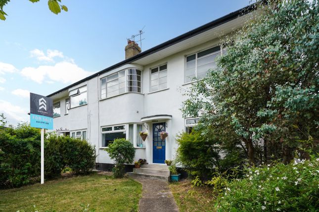 2 bed maisonette for sale in Cavendish Avenue, Ealing W13