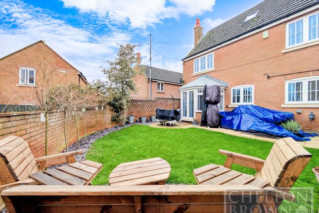 8, Knole Way, Northamptonshire photo 4