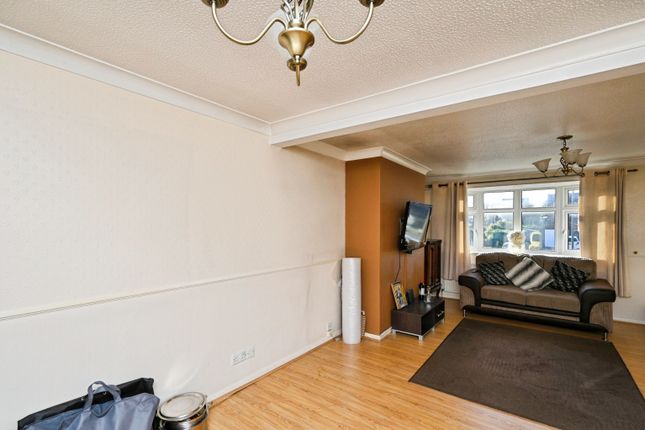 26, Leen Valley Drive, Mansfield photo 4