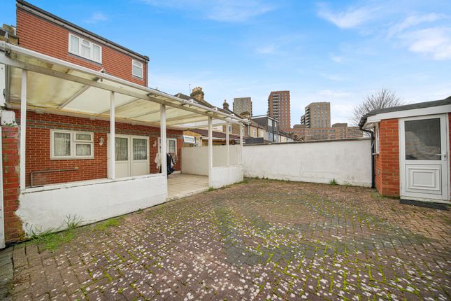 27 Blythswood Road, Essex photo 3