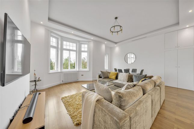 12B, North Gate, St John's Wood photo 4