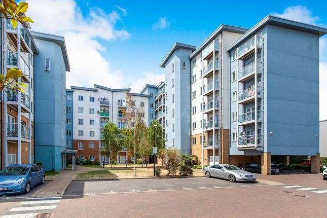 Thumbnail Flat for sale in Foundry Court, Mill Street, Slough