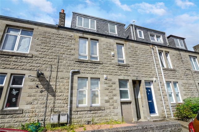 Thumbnail Flat for sale in Viceroy Street, Kirkcaldy, Fife