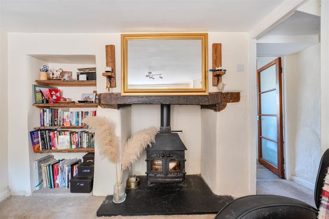 9 Hen Street, Hen Street, Exeter photo 2