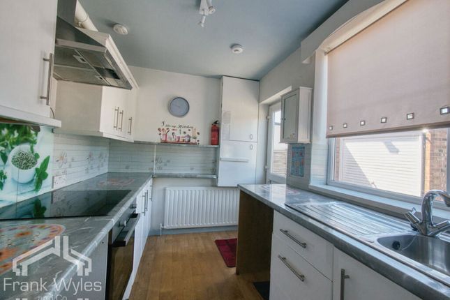 15, Settle Court, Lytham St. Annes photo 3