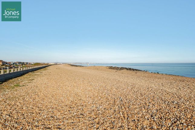 Flat 3, 108, Brighton Road, West Sussex photo 2