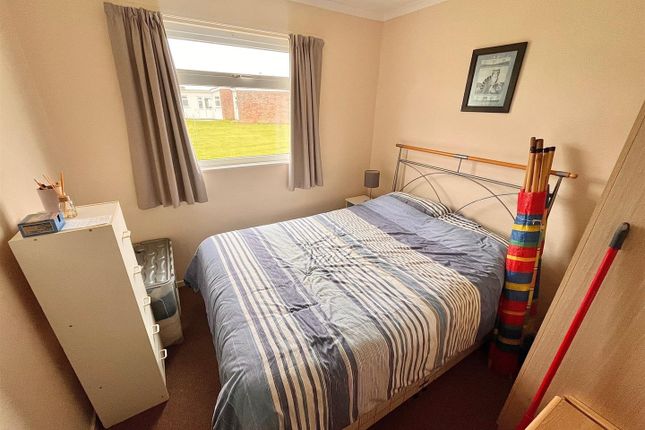 101 Winterton Valley Estate, Edward Road, Great Yarmouth photo 4