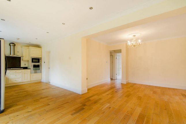 Thumbnail Property to rent in Meadway, High Barnet, Barnet