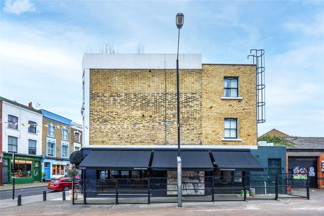 Maisonette for sale in Portobello Road, London