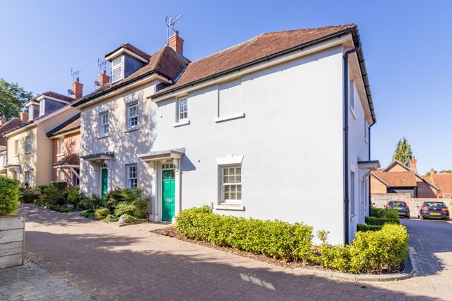 Thumbnail Flat to rent in Burgage Mews, West Street, Alresford, Hampshire