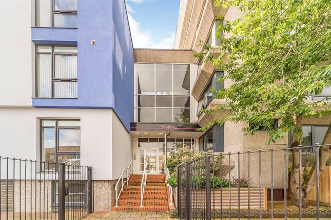 1-bed flat on Flat 5,, Skyline House, Stevenage, £170,000