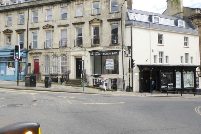 Retail premises to let in Bladud Buildings, Bath