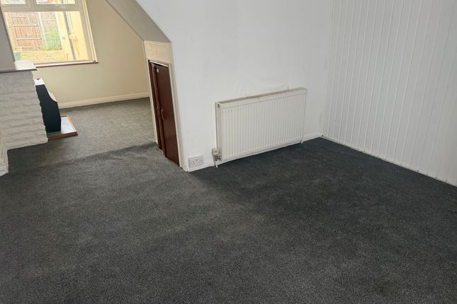 22 Tower Hamlets Street, Dover photo 3