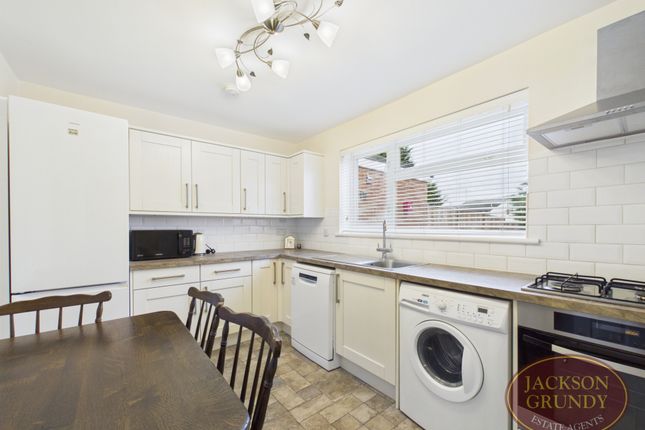 Loxton Close, Northampton photo 4