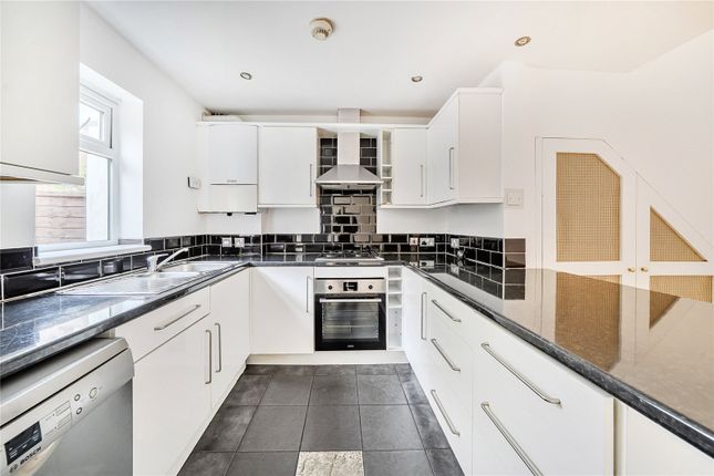 20, Solway Road, London photo 2