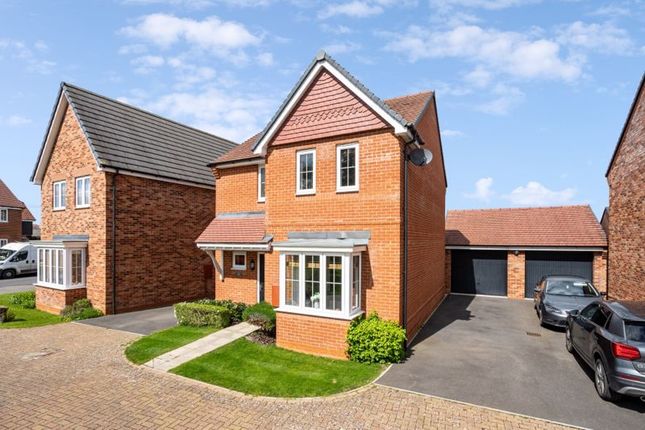 Detached house for sale in Roman Way, Thame