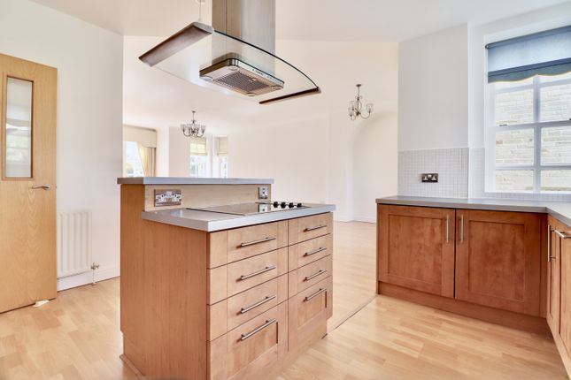 7, Jill Kilner Drive, Ilkley photo 4