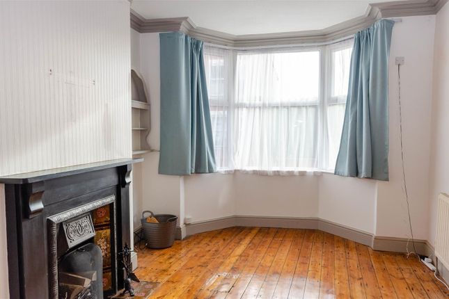 3, Cheverton Avenue, WITHERNSEA photo 4