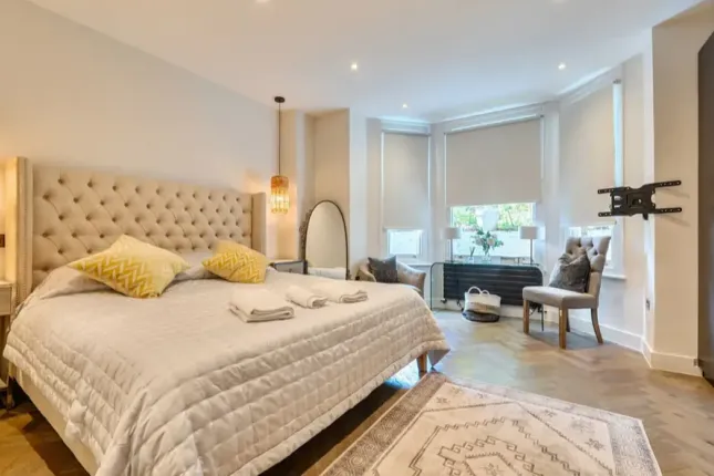 Priory Road, London photo 5