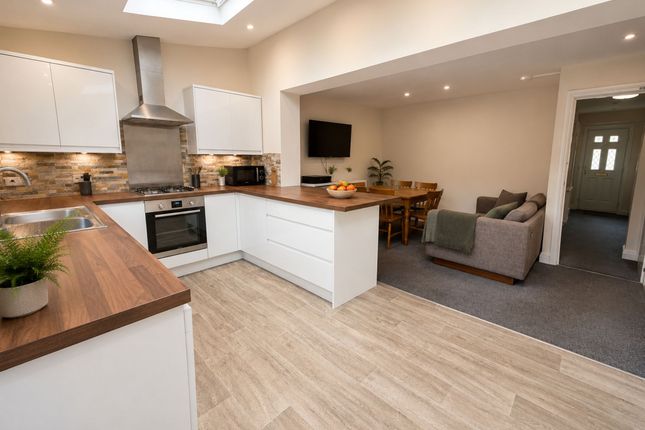 26 Bourne Road, Bristol photo 2