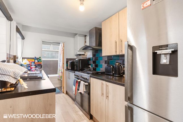 18, North Road, Hoddesdon photo 4