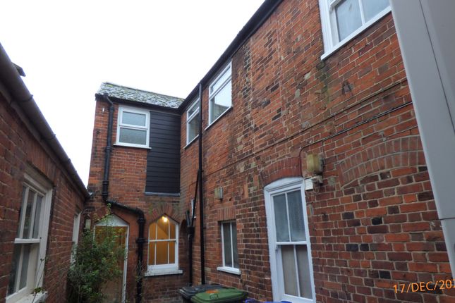 Maisonette to rent in Hungate, Beccles