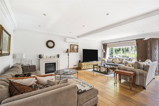 39, Ashbourne Road, London photo 2