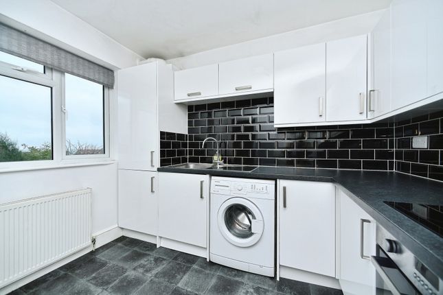 Longridge Avenue, Brighton photo 4