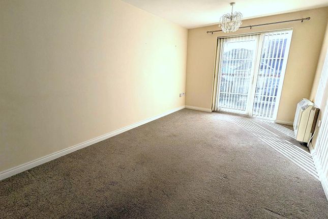 Apartment 11, Beatrice Court, 16, Hope Road, Shanklin photo 3