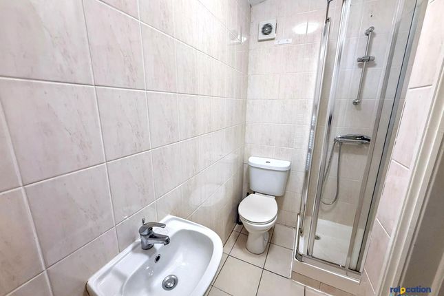 1031a Great Cambridge Road, Enfield photo 5