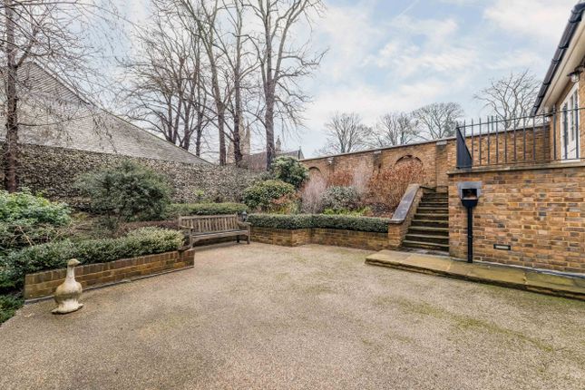 8, Georgette Place, London photo 2