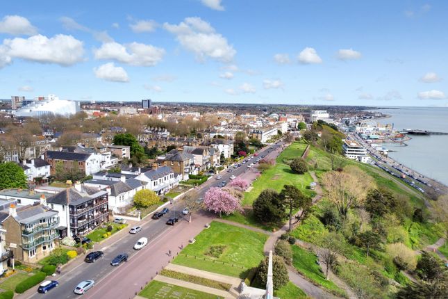 Flat for sale in Clifftown Parade, Southend-On-Sea