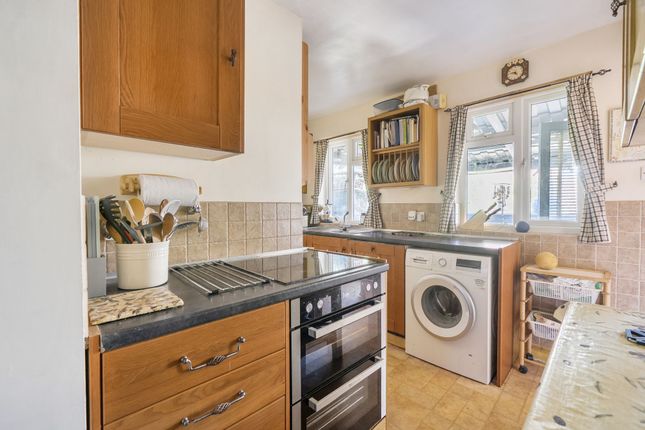 32 Nyewood Lane, Bognor Regis photo 4