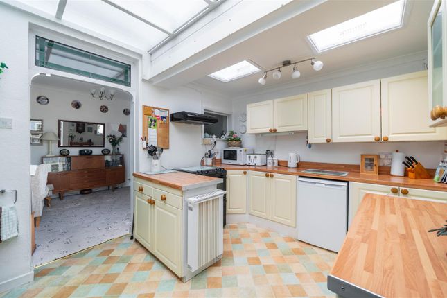 104, Bakewell Road, Matlock photo 4