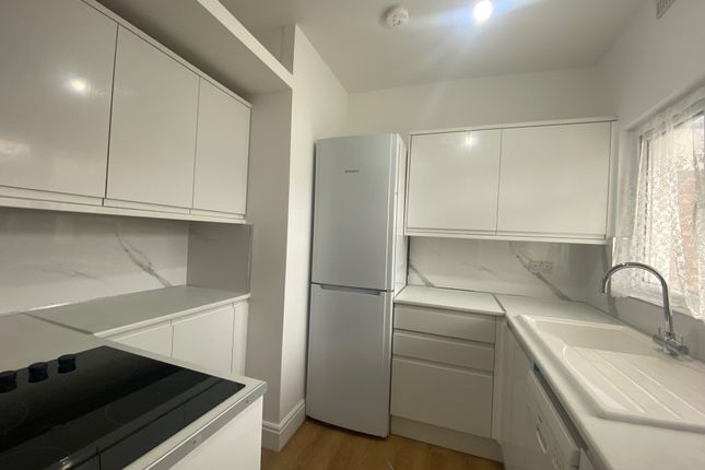 Thumbnail End terrace house to rent in Spencer Road, London