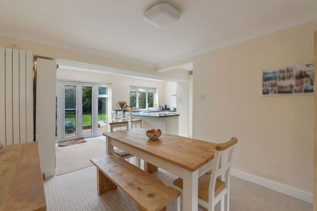 49 Willow Lea, Tonbridge photo 3
