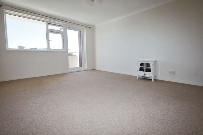 Flat E3, Elizabeth Court Grove Road, Bournemouth photo 2