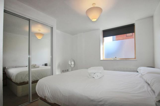 1 Portland Heights, Dean Street, Bristol photo 5