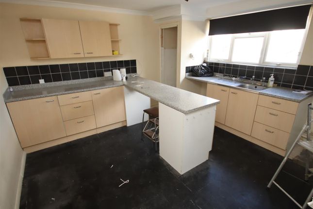 Flat for sale in Patchway, Chippenham